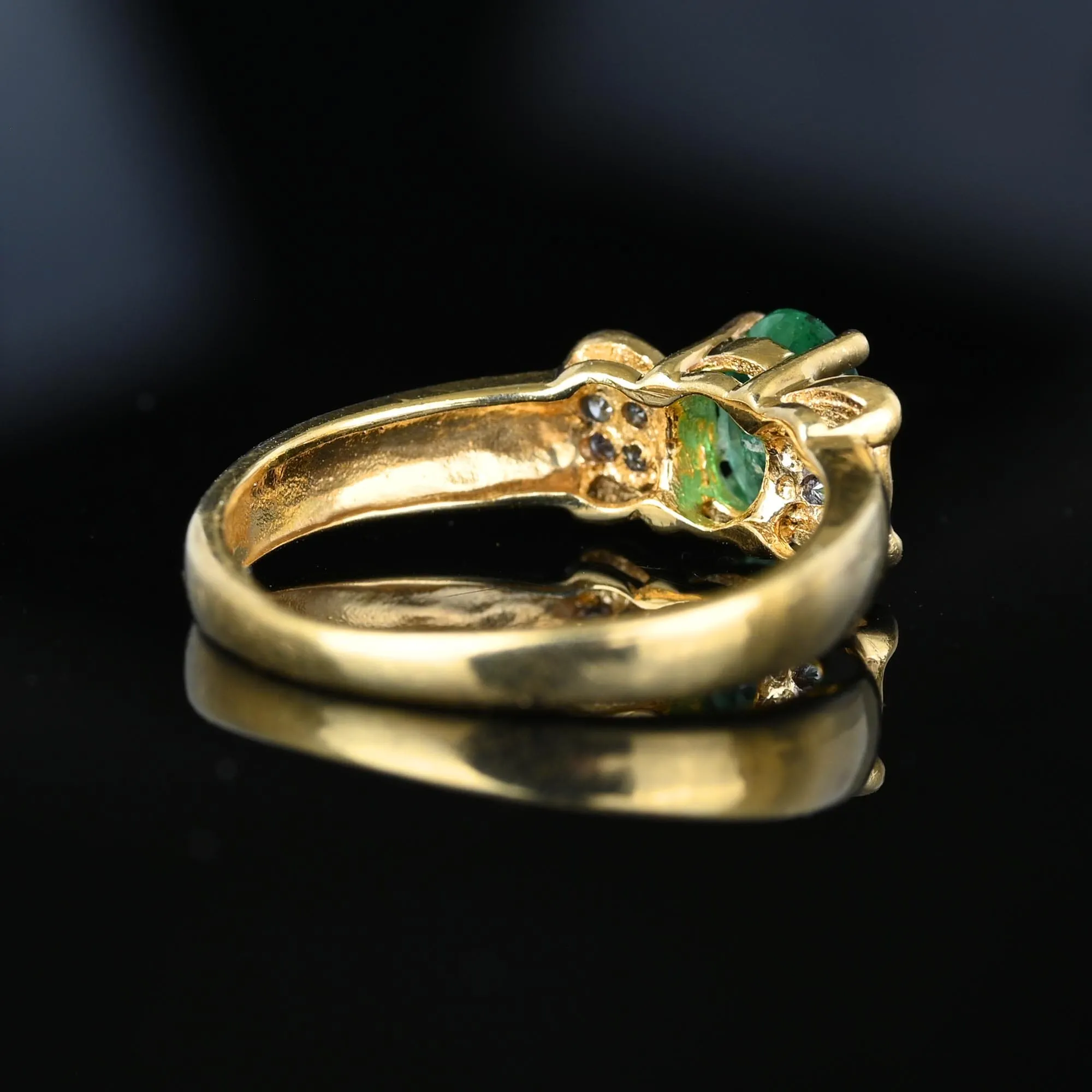 Estate Diamond Bow Natural Emerald Ring in 14K Gold