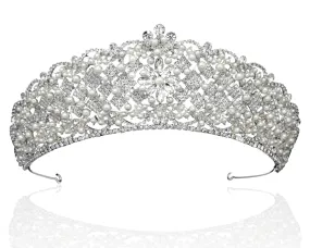 Intricate Rhinestone Tiara with Pearls