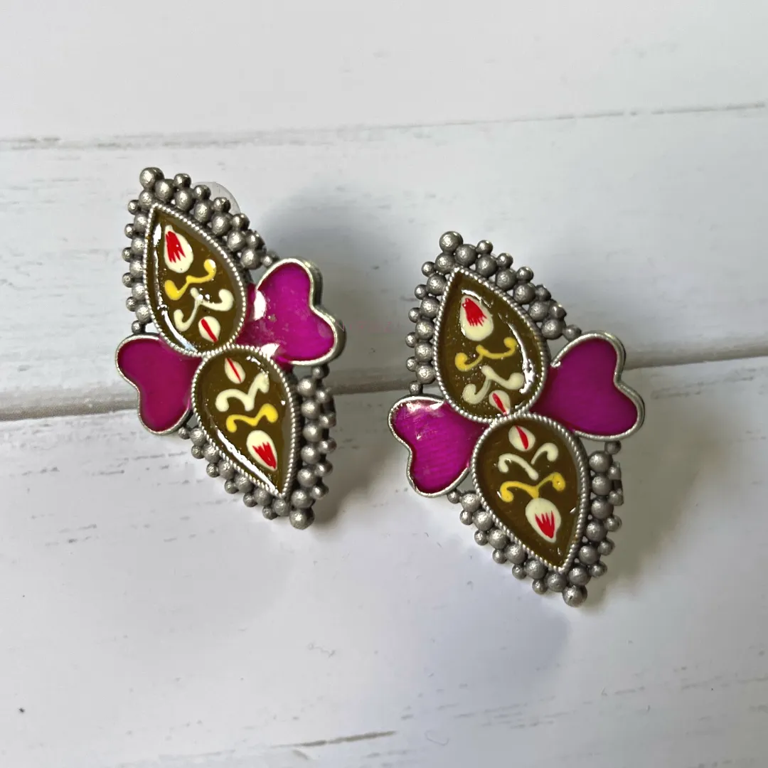 Ms. Heart - Hand painted stud earrings