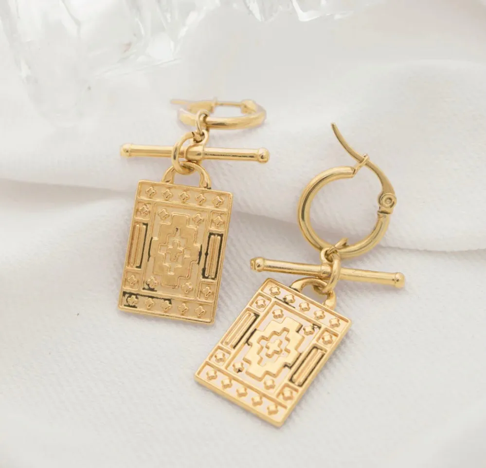 Navi Gold Earrings