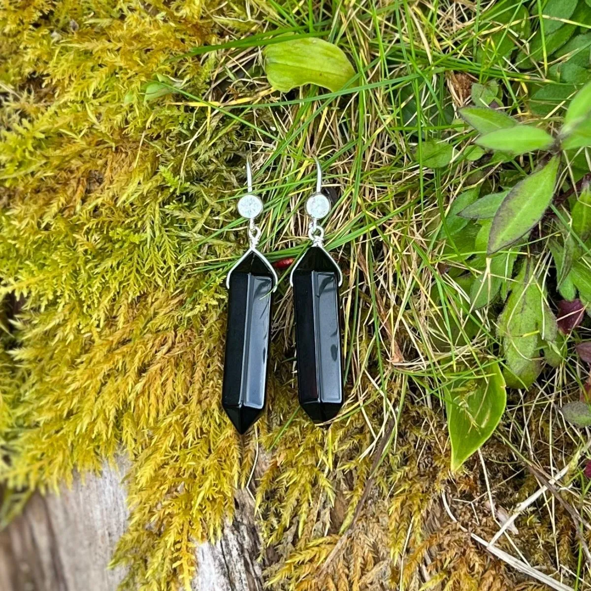 Obsidian and Onyx Shield Jewelry Set