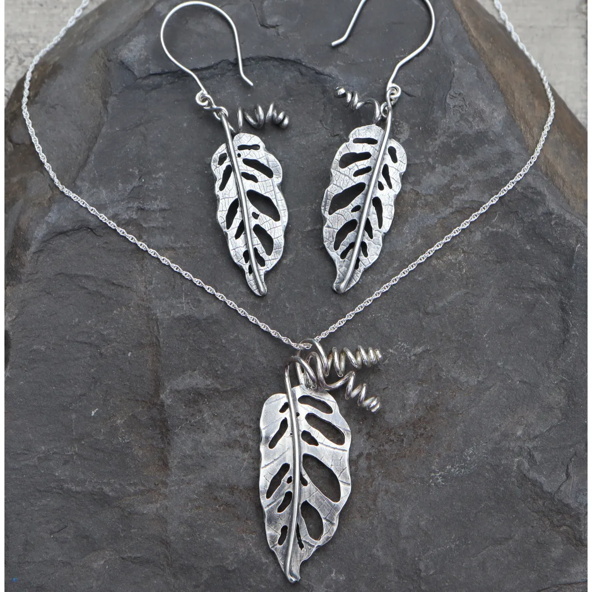 Personalized Monstera Adansonii Jewelry Set