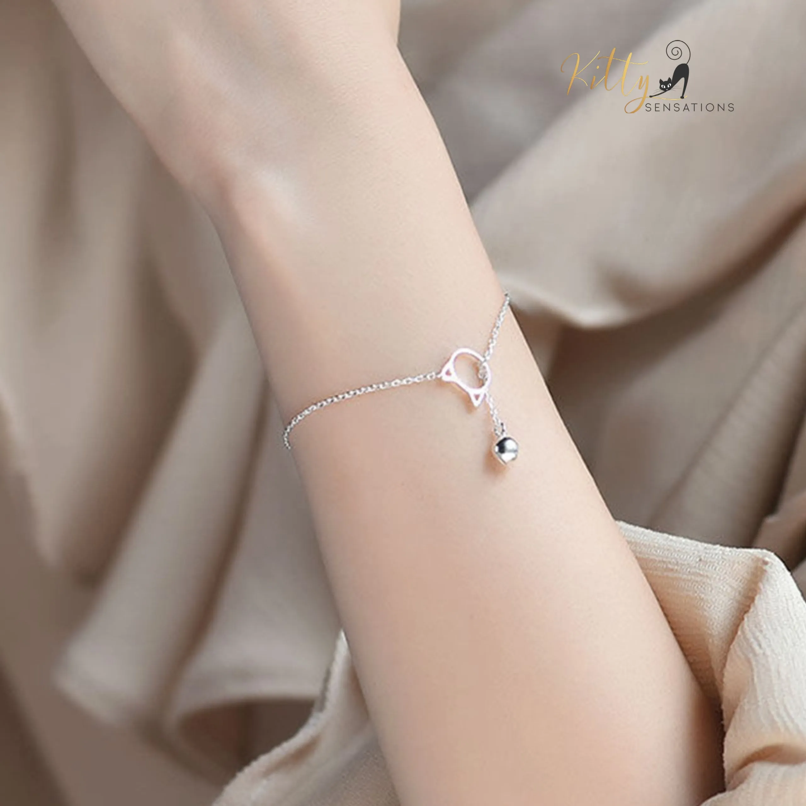 Purrfection Cat Bracelet/Anklet with Hanging Bell Charm in Solid 925 Sterling Silver