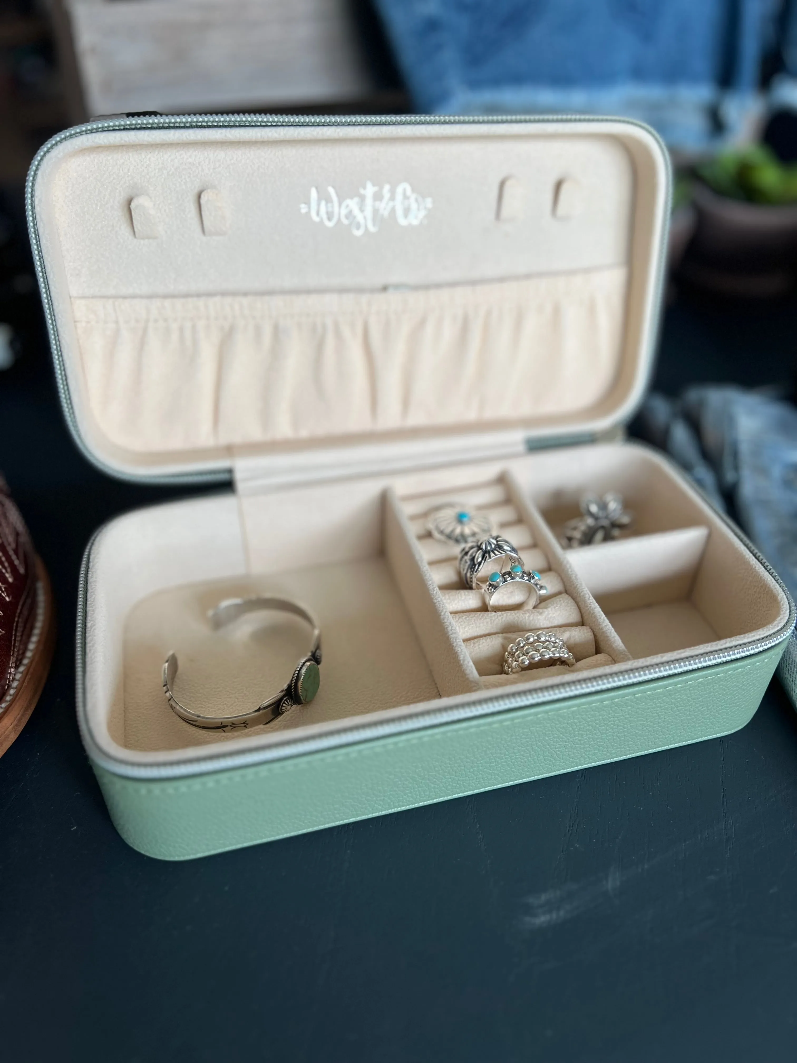 Southwest Travel Jewelry Box {big}