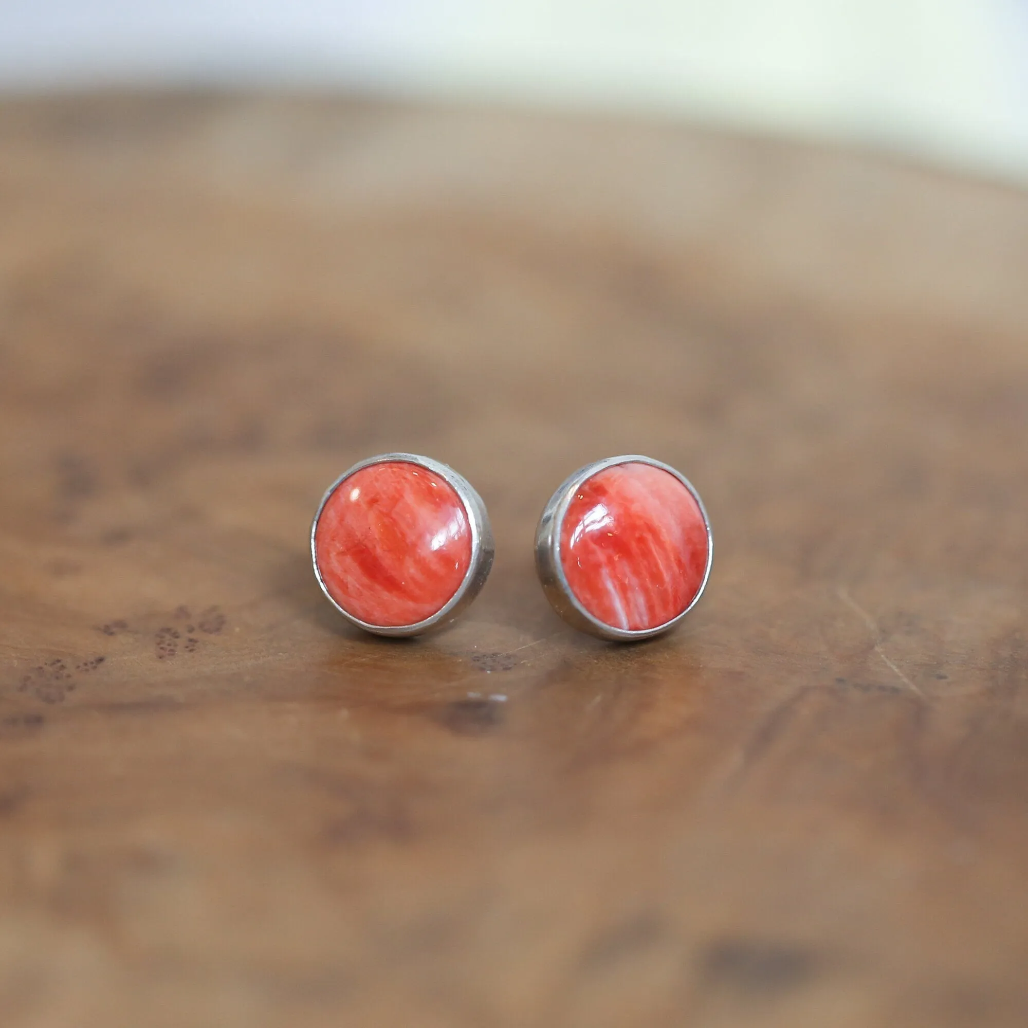 Spiny Oyster Simple Posts - Spiny Oyster Stud Earrings - Chili Pepper Red - Sterling Silver