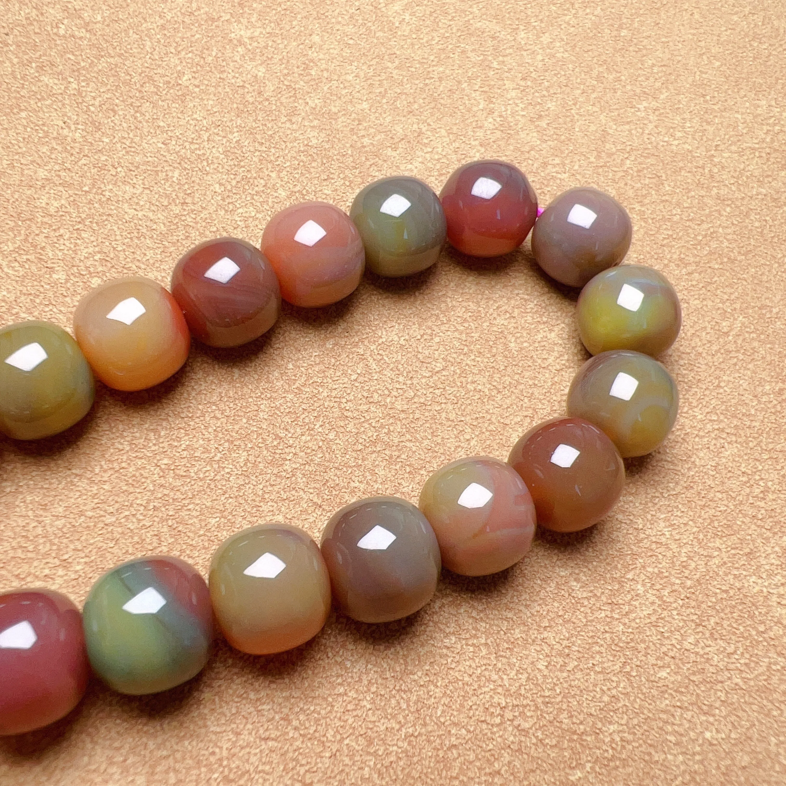 Stone of Strength 10.5x9.7mm High-quality Natural Assorted Color Yanyuan Agate Bracelet BR175-6