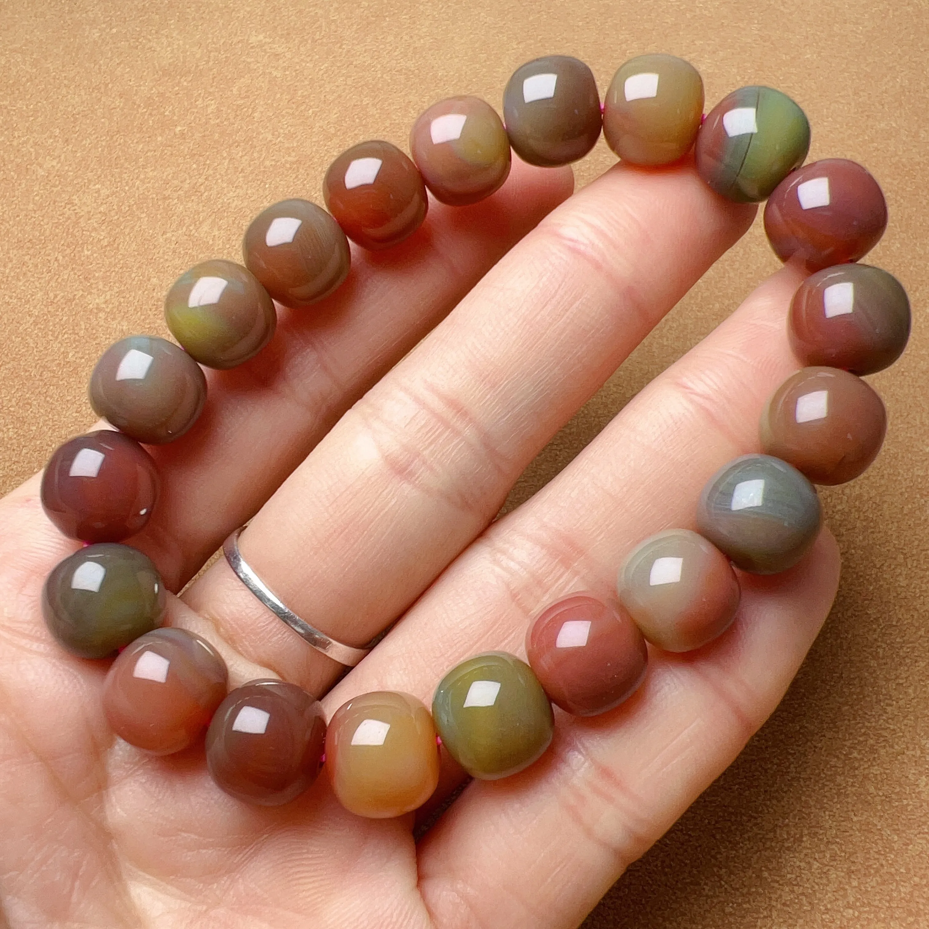 Stone of Strength 10.5x9.7mm High-quality Natural Assorted Color Yanyuan Agate Bracelet BR175-6