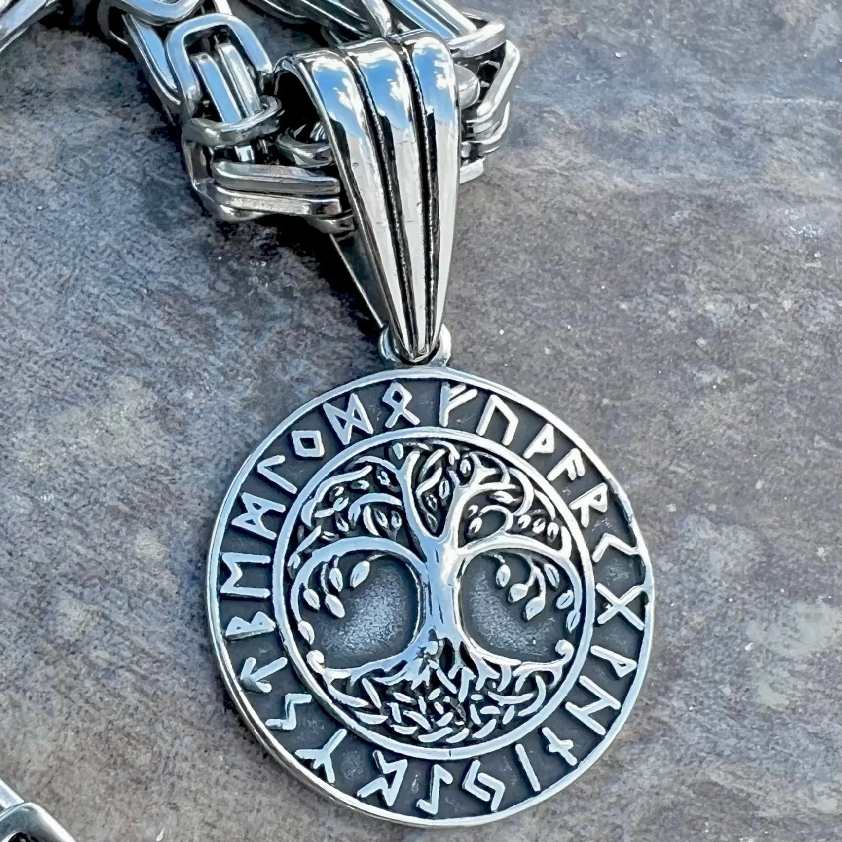 Viking - Tree of Life W/Runes - Yggdrasil Pendant - Necklace (792)