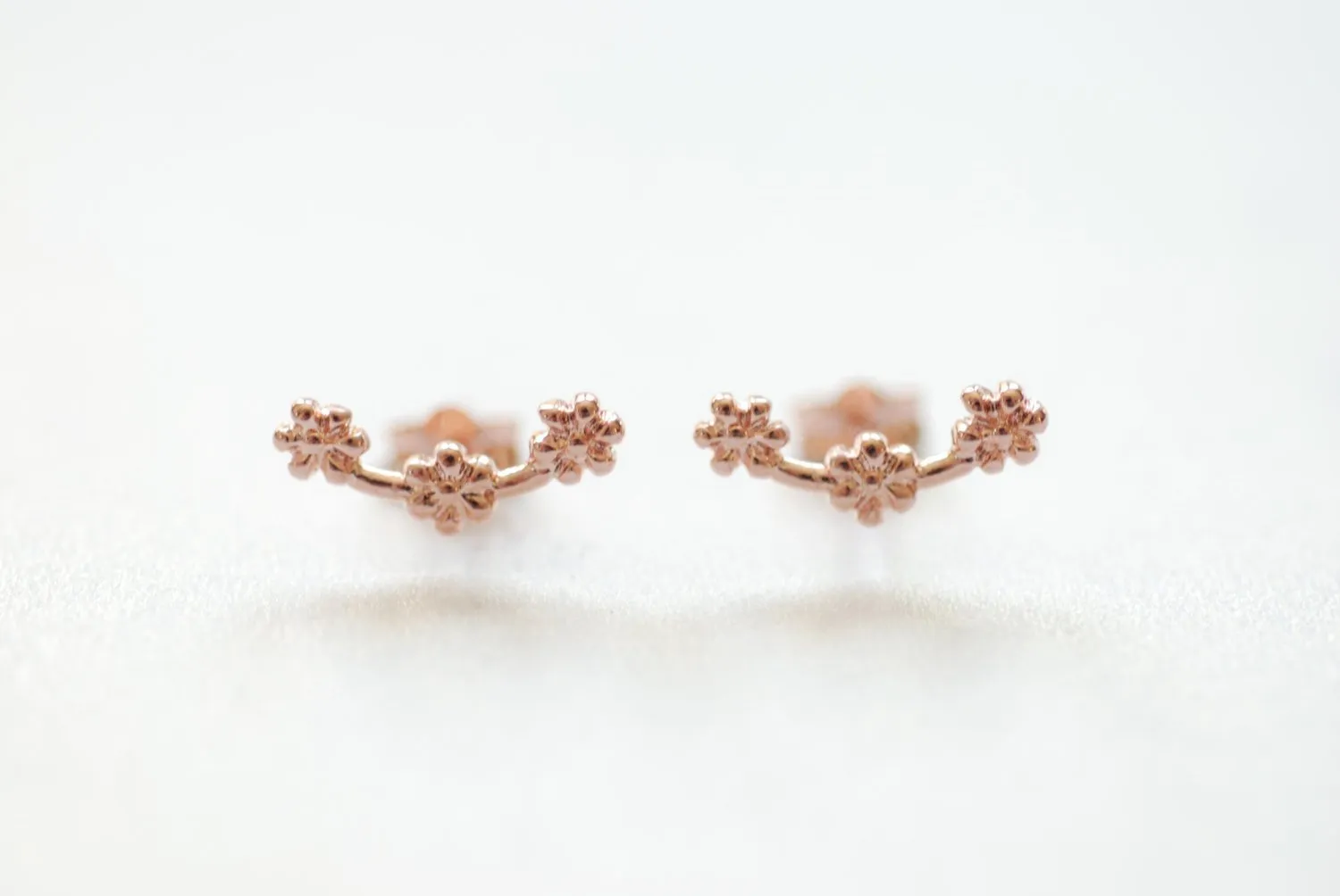 Wholesale Sterling Silver, Rose Gold, Gold,ear crawler,ear pins, ear climber, ear climber earrings, ear crawler earrings, ear jacket earring,ear sweep